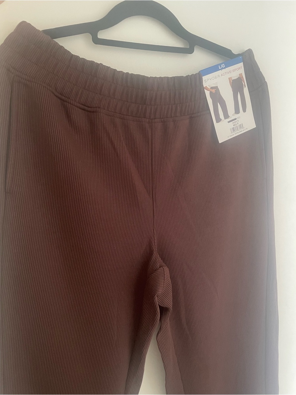 Sports pants